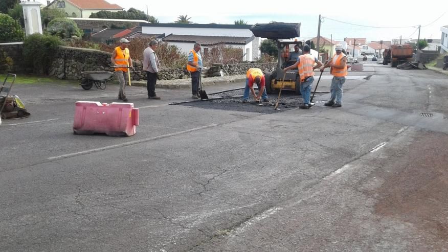 Interven&ccedil;&otilde;es de melhoria e seguran&ccedil;a rodovi&aacute;ria na Ribeirinha