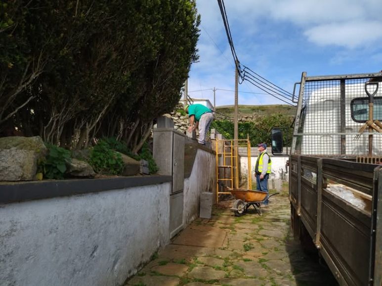 Junta de Freguesia realiza interven&ccedil;&otilde;es na Ladeira Grande