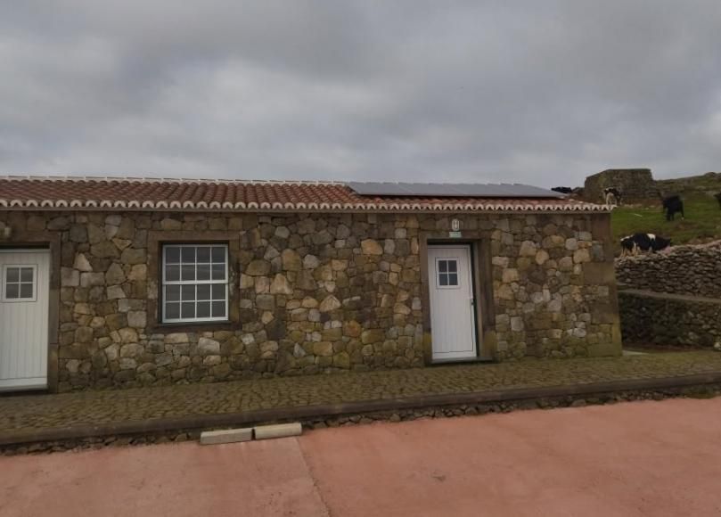 Instala&ccedil;&atilde;o de infraestruturas para energia el&eacute;trica na Zona de Lazer da Serra da Ribeirinha
