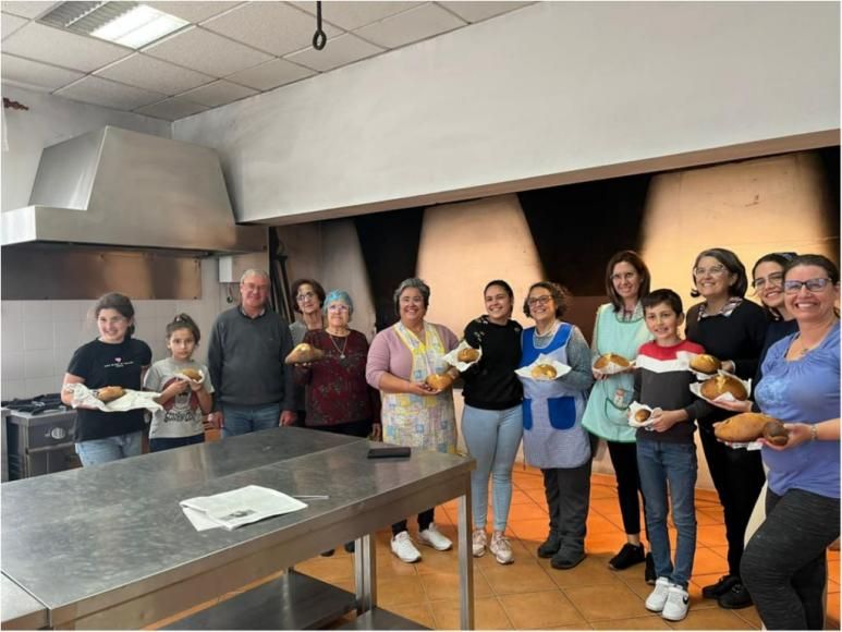 Workshop Intergeracional de Massa Sovada