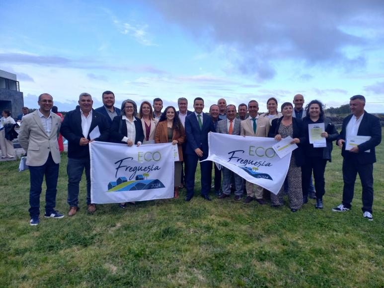 Ribeirinha recebe Pr&eacute;mio de Excel&ecirc;ncia Eco-Freguesias