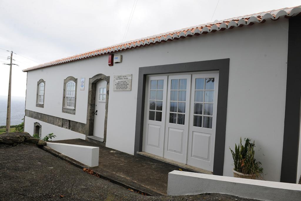 CENTRO SOCIAL OU DE CONV&Iacute;VIO DA LADEIRA GRANDE