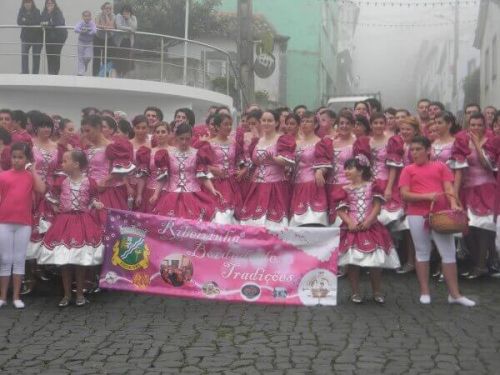 Marcha da Ribeirinha - Ribeirinha Bordado de Tradi&ccedil;&otilde;es